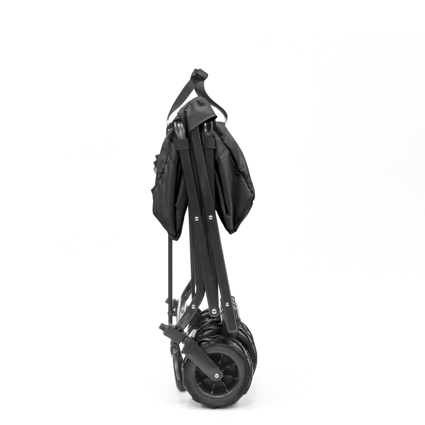 all-terrain-folding-wagon-black
