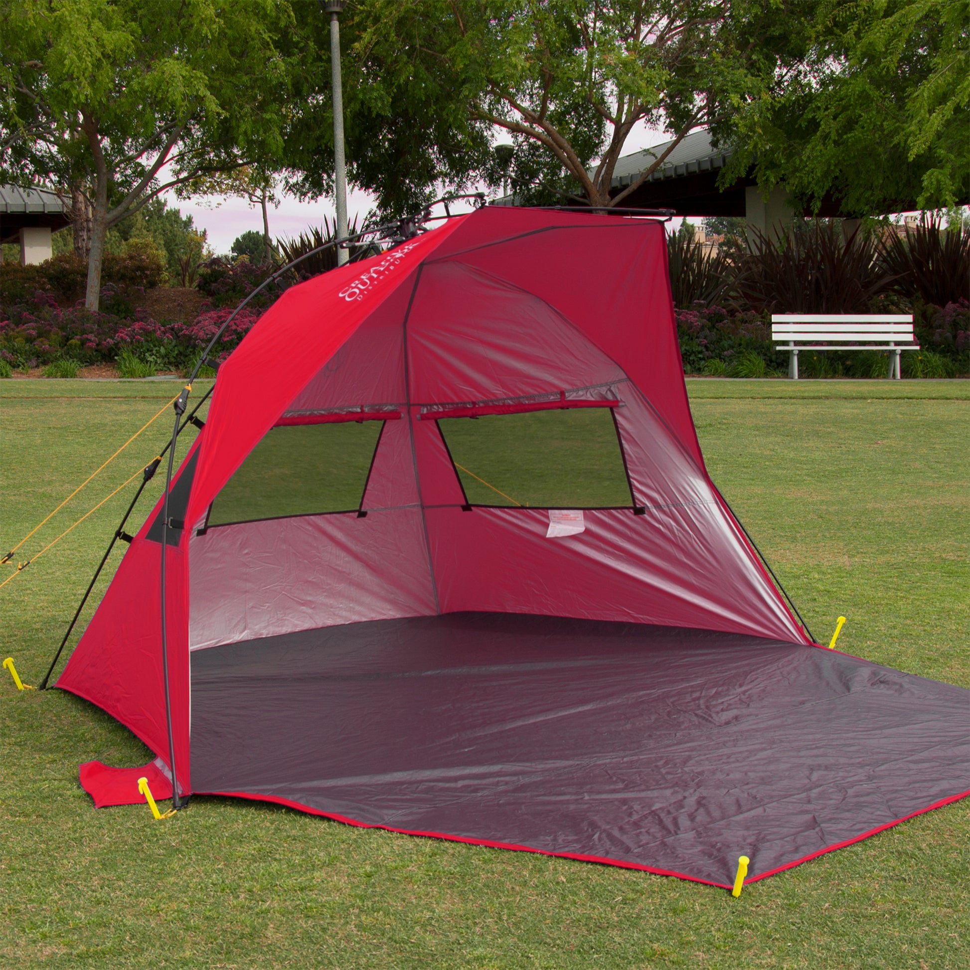 instant-pop-up-cabana-tent-shelter-with-carry-bag